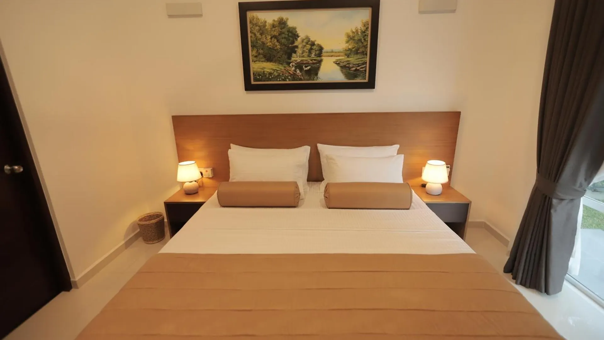 Lake Villas Premium Kandy