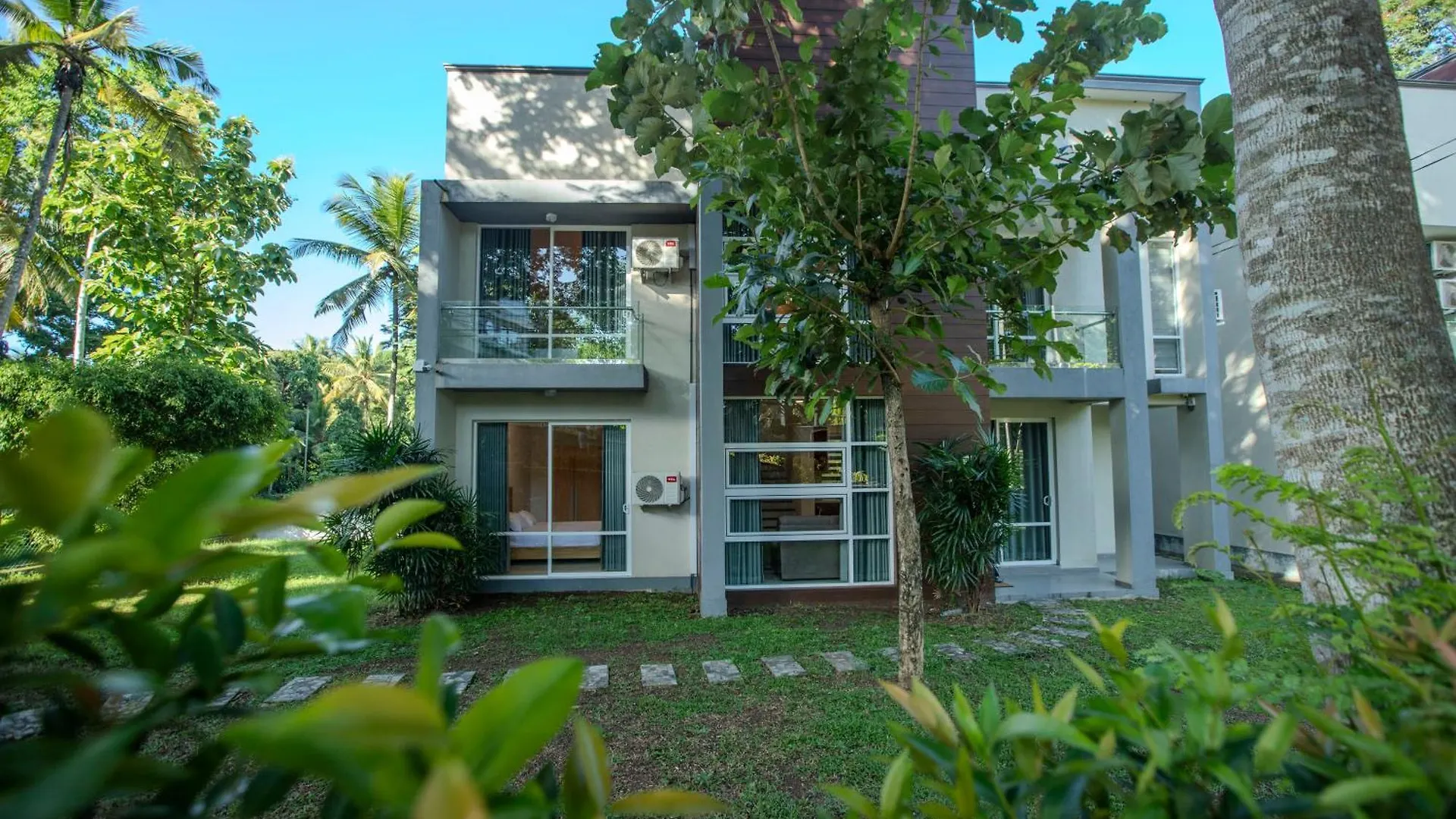 Resort Lake Villas Premium Kandy Sri Lanka