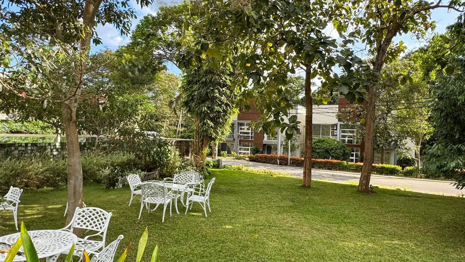Lake Villas Premium Kandy 0*,