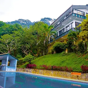 Resort Brookside By Earl's, Kandy